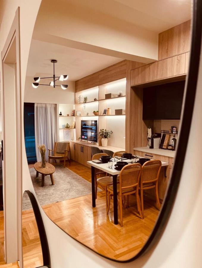 2 Bedroom Apt - Live Like A Local In Kolonaki Athen Eksteriør billede