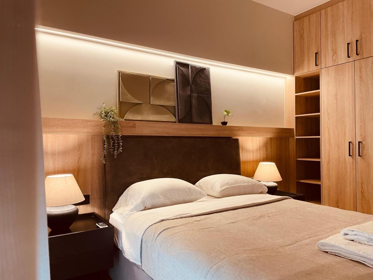 2 Bedroom Apt - Live Like A Local In Kolonaki Athen Eksteriør billede
